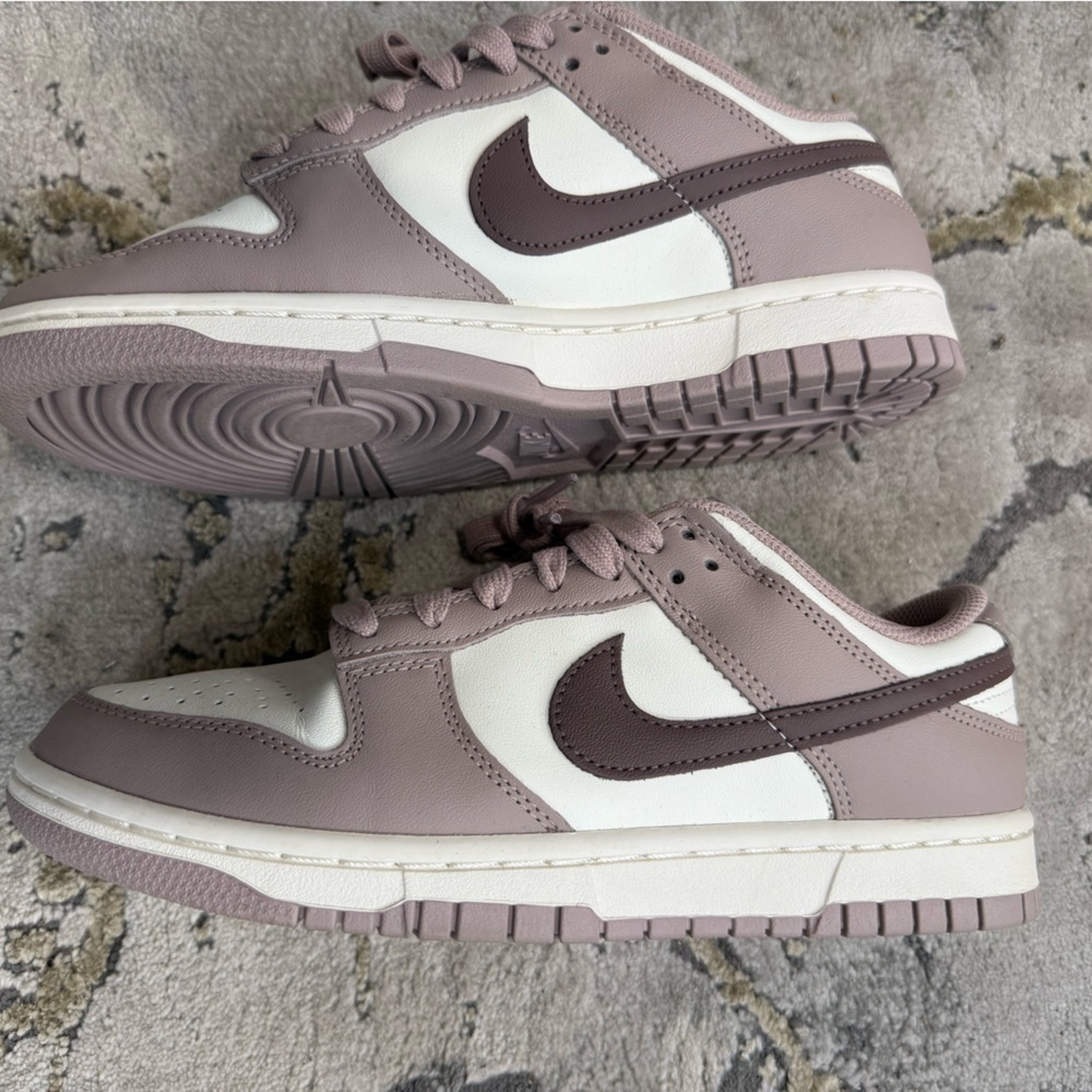 W Nike Dunk Low